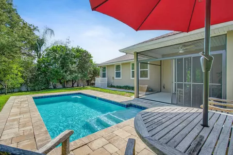111 Midway Park Dr, Saint Augustine, FL 32084