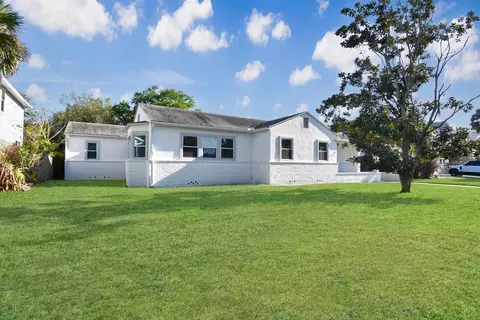 107 Arpieka Ave, Saint Augustine, FL 32080