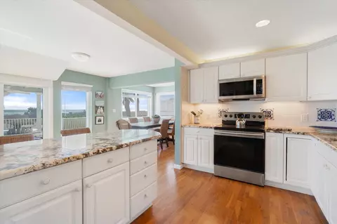 Kitchen - 5512 Atlantic Vw, Saint Augustine, FL 32080 photo 4 of 6