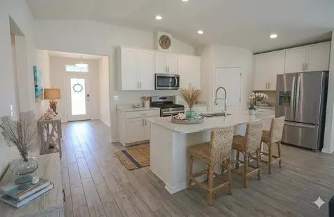 323 Chasewood Dr, Saint Augustine, FL 32095 photo 4