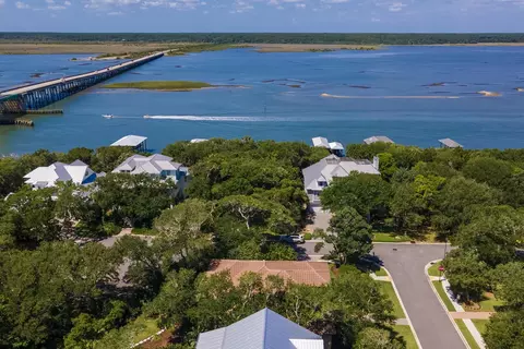 View/Area - 300 S La Crescenta Dr, Saint Augustine, FL 32080 photo 9 of 19