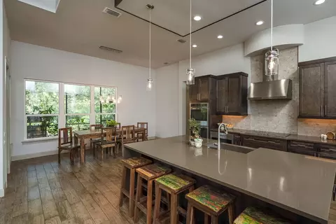 Kitchen - 300 S La Crescenta Dr, Saint Augustine, FL 32080 photo 3 of 4