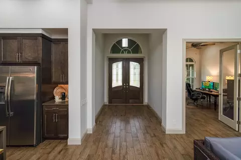 Entry Way - 300 S La Crescenta Dr, Saint Augustine, FL 32080 photo 3 of 3
