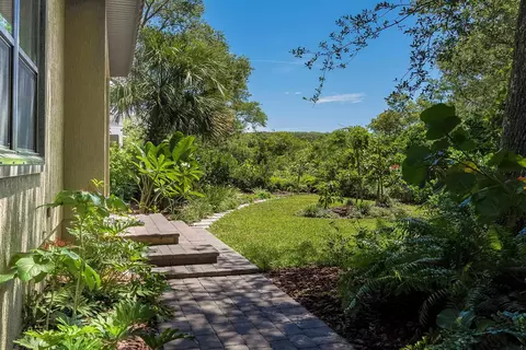Exterior - 300 S La Crescenta Dr, Saint Augustine, FL 32080 photo 8 of 12