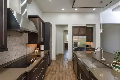 Kitchen - 300 S La Crescenta Dr, Saint Augustine, FL 32080 photo 4 of 4