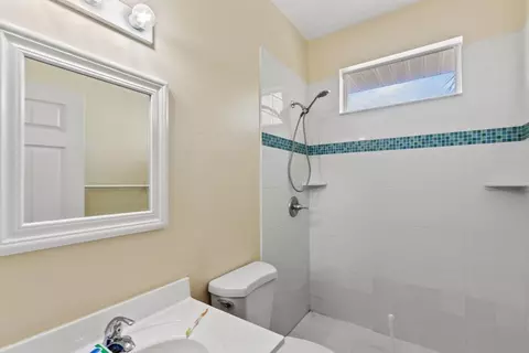 Bath - 711 A1a Beach Blvd, Saint Augustine, FL 32080 photo 2 of 4
