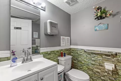 Bath - 711 A1a Beach Blvd, Saint Augustine, FL 32080 photo 3 of 4