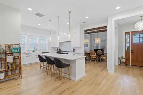 Entry Way - 240 Ridgeway Rd, Saint Augustine, FL 32080 photo 2 of 3