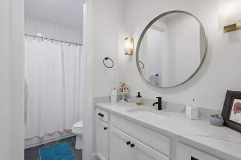 Bath - 240 Ridgeway Rd, Saint Augustine, FL 32080 photo 2 of 7