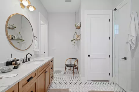 Bath - 240 Ridgeway Rd, Saint Augustine, FL 32080 photo 6 of 7
