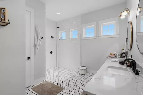 Bath - 240 Ridgeway Rd, Saint Augustine, FL 32080 photo 3 of 7