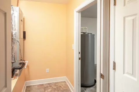 Entry Way - 4040 Red Pine Ln, Saint Augustine, FL 32086 photo 5 of 6