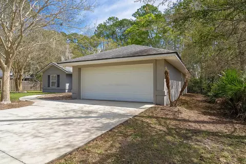 Exterior - 4040 Red Pine Ln, Saint Augustine, FL 32086 photo 3 of 17