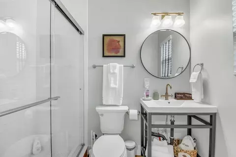 Bath - 9 Sevilla St, Saint Augustine, FL 32084 photo 5 of 5