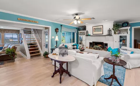 Living - 8333 Colee Cove Rd, Saint Augustine, FL 32092 photo 2 of 6