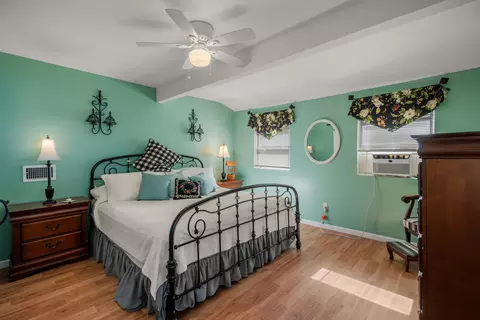 Bedroom - 8333 Colee Cove Rd, Saint Augustine, FL 32092 photo 5 of 8
