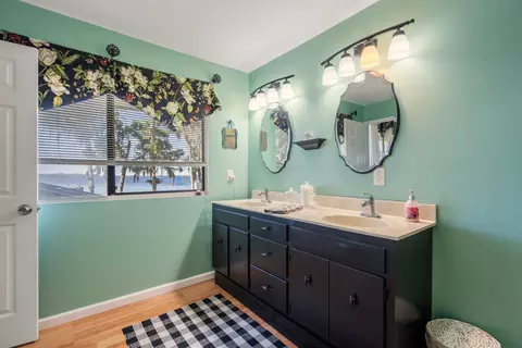 Bath - 8333 Colee Cove Rd, Saint Augustine, FL 32092 photo 2 of 2