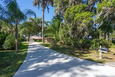 Exterior - 8333 Colee Cove Rd, Saint Augustine, FL 32092 photo 3 of 14