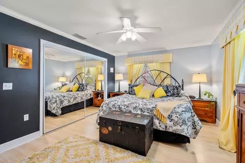 Bedroom - 8333 Colee Cove Rd, Saint Augustine, FL 32092 photo 4 of 8