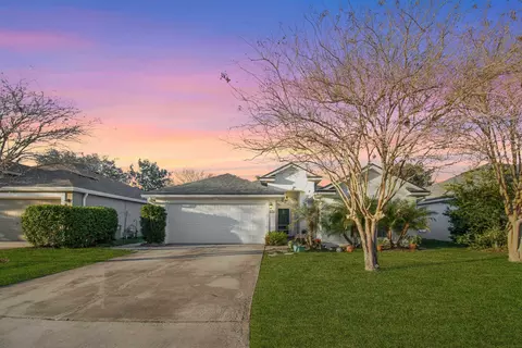 880 Oak Arbor Cir, Saint Augustine, FL 32084