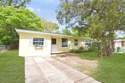 228 Spring St, Saint Augustine, FL 32084 photo 3