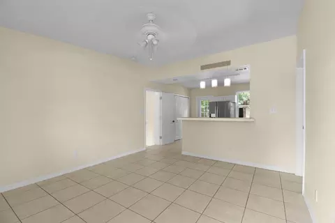 Living - 228 Spring St, Saint Augustine, FL 32084 photo 4 of 8