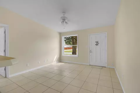 228 Spring St, Saint Augustine, FL 32084 photo 8