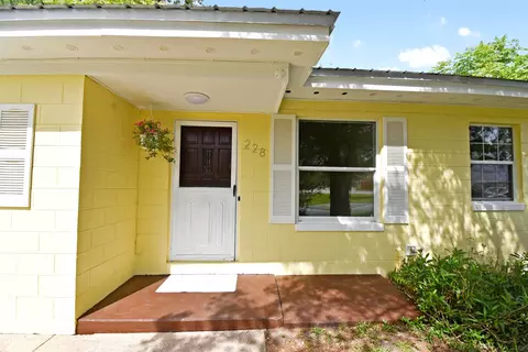 228 Spring St, Saint Augustine, FL 32084 photo 4