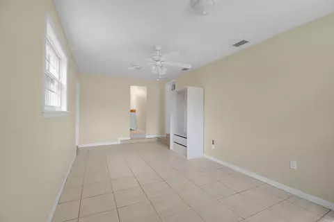 Living - 228 Spring St, Saint Augustine, FL 32084 photo 5 of 8