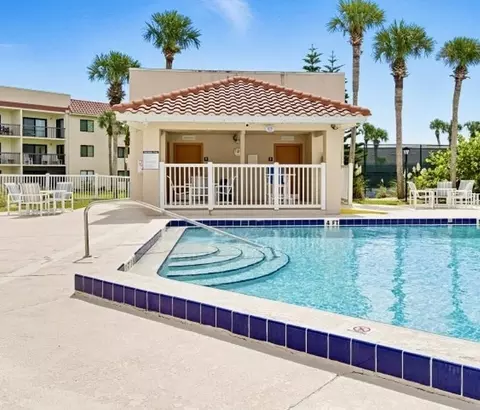 Exterior - 4250 A1a S I35 Elevator #BLDG ST, Saint Augustine, FL 32080 photo 7 of 8