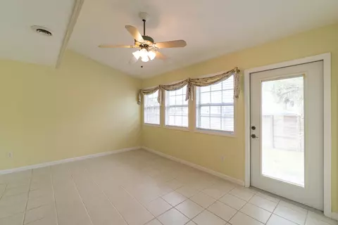 Living - 7145 A1a S #12, Saint Augustine, FL 32080 photo 7 of 9