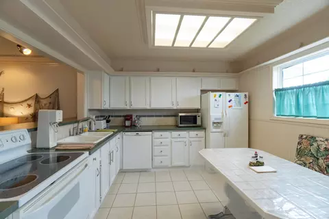 Kitchen - 7145 A1a S #12, Saint Augustine, FL 32080 photo 2 of 5