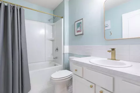 Bath - 253 Jarama Cir, Saint Augustine, FL 32084 photo 4 of 4