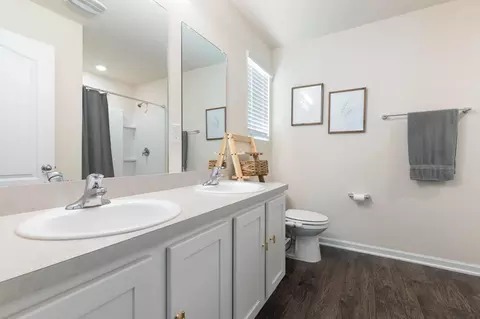 Bath - 253 Jarama Cir, Saint Augustine, FL 32084 photo 1 of 4
