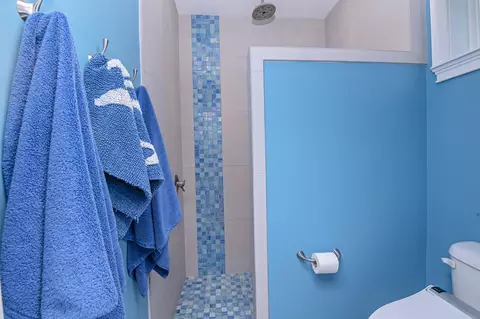 Bath - 6056 Costanero Rd, Saint Augustine, FL 32080 photo 3 of 3