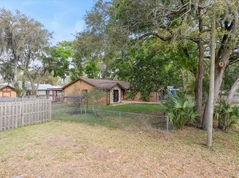 Exterior - 204 Queen Rd, Saint Augustine, FL 32086 photo 14 of 14