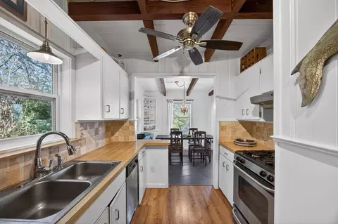 Kitchen - 6433 Madison St, Saint Augustine, FL 32080 photo 1 of 3