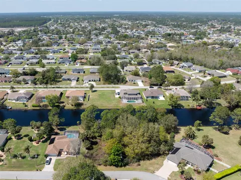 37 W Ludlow Ln, Palm Coast, FL 32137