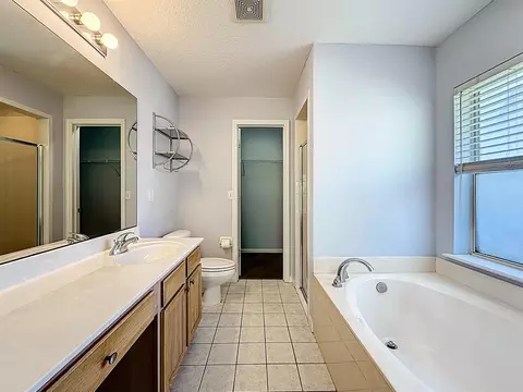 Bath - 200 Merida Rd, Saint Augustine, FL 32086 photo 5 of 6