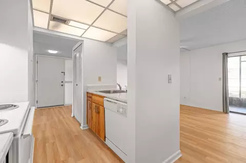 Entry Way - 5 Andalusia Ct, Saint Augustine, FL 32086 photo 3 of 3