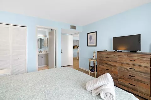 Bedroom - 880 A1a Beach Blvd #1308, Saint Augustine, FL 32080 photo 3 of 5