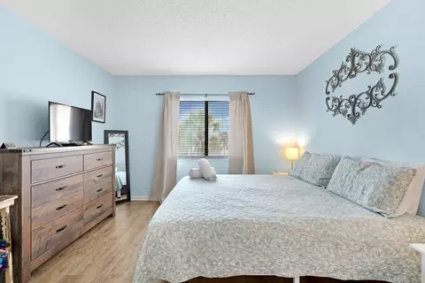 Bedroom - 880 A1a Beach Blvd #1308, Saint Augustine, FL 32080 photo 2 of 5