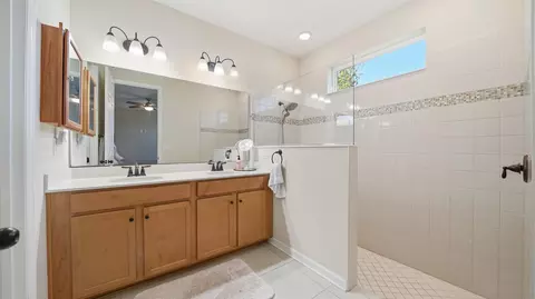 Bath - 374 Convex Ln, Saint Augustine, FL 32095 photo 1 of 5