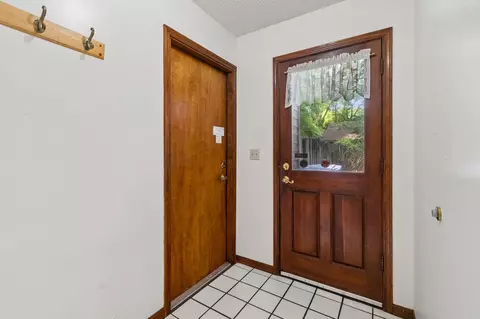 Entry Way - 4221 Wicks Br, Saint Augustine, FL 32086 photo 6 of 8