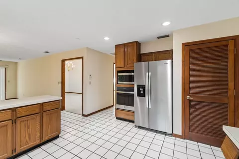 Kitchen - 4221 Wicks Br, Saint Augustine, FL 32086 photo 2 of 8