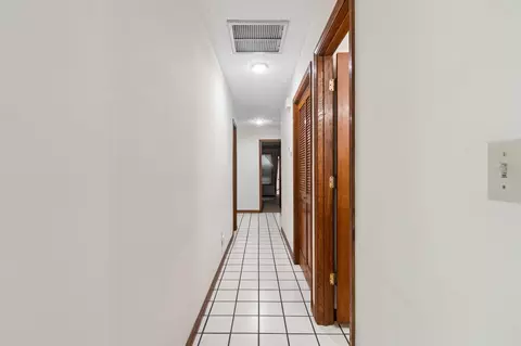Entry Way - 4221 Wicks Br, Saint Augustine, FL 32086 photo 7 of 8