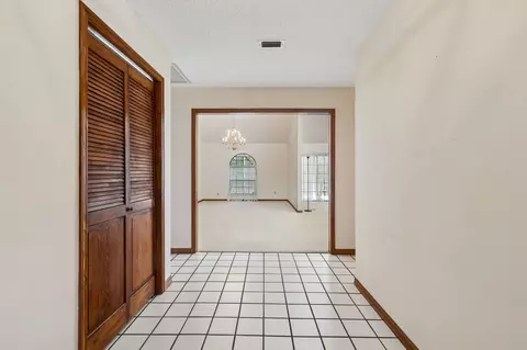 Entry Way - 4221 Wicks Br, Saint Augustine, FL 32086 photo 3 of 8