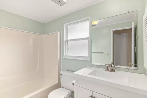 Bath - 68 Angelo Ln, Saint Augustine, FL 32086 photo 1 of 1