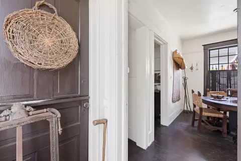 Entry Way - 50 Charlotte St, Saint Augustine, FL 32084 photo 3 of 7