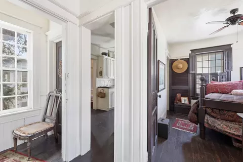 Entry Way - 50 Charlotte St, Saint Augustine, FL 32084 photo 6 of 7